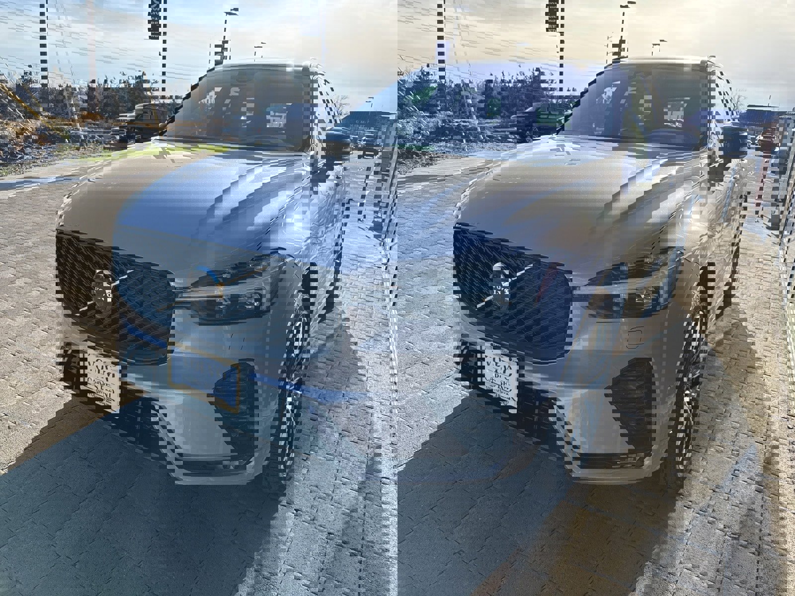 New 2026 Volvo XC60 B5 Plus w/ Protection Package Premier image 3