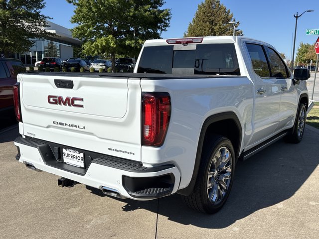 Used 2023 GMC Sierra 1500 Denali w/ Denali Reserve Package AWD/4WD image 3