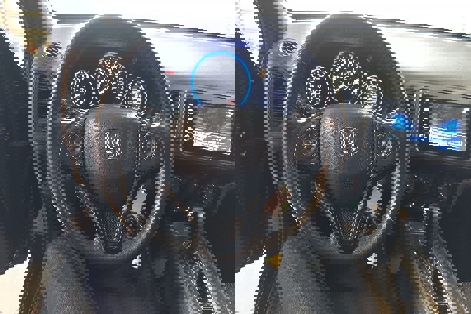 Used 2020 Honda HR-V Sport image 16