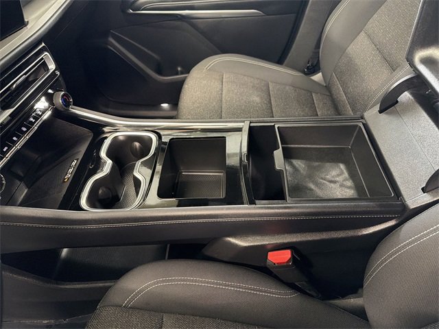 Certified 2025 Chevrolet Traverse LT image 26