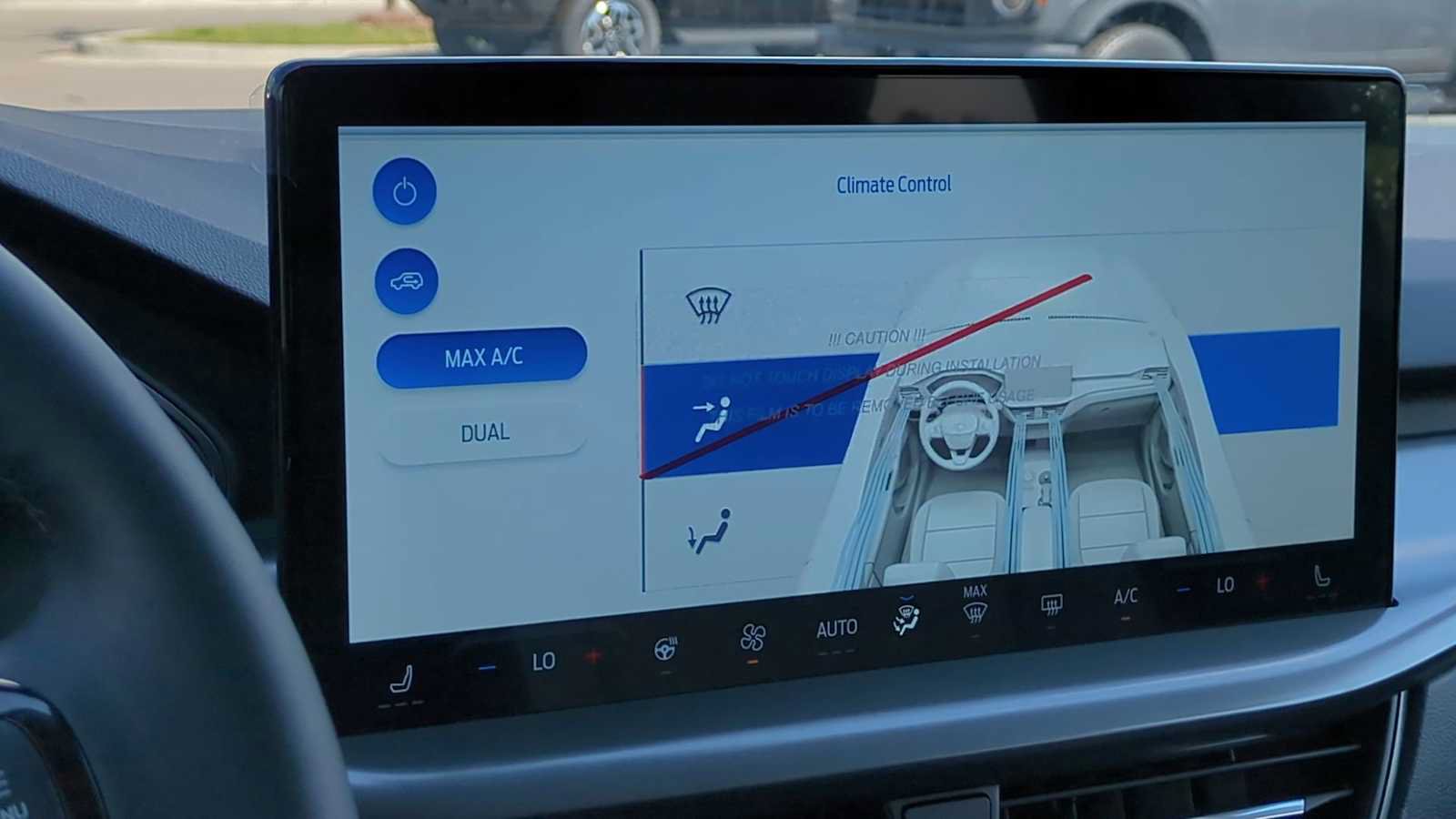 New 2025 Ford Escape SE FWD image 28