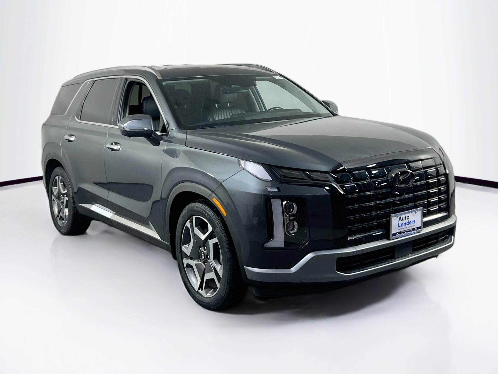 Used 2023 Hyundai Palisade Limited AWD/4WD image 3