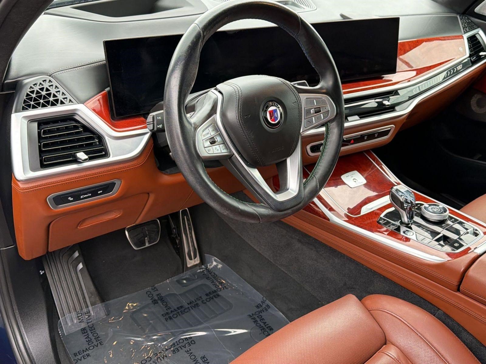 Certified 2024 BMW ALPINA XB7 AWD/4WD image 4