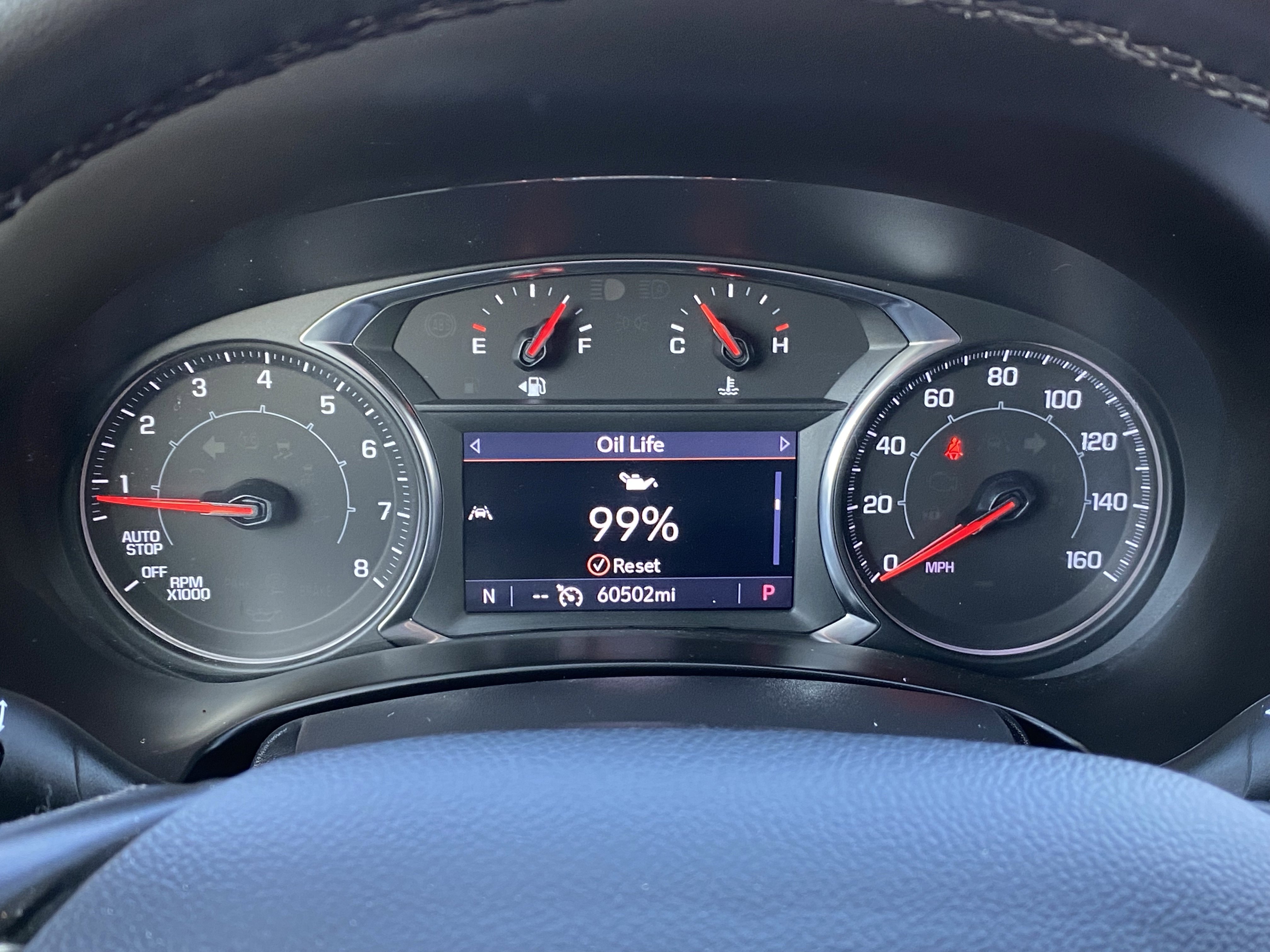 Used 2023 GMC Terrain SLT image 28