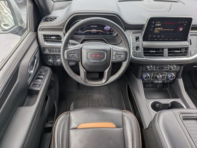 Used 2023 GMC Yukon AT4 w/ Technology Package image 18