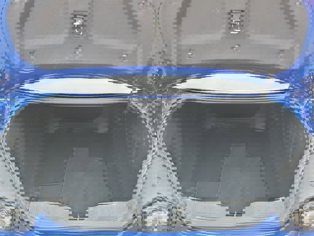 Used 2019 Chevrolet Camaro SS image 28