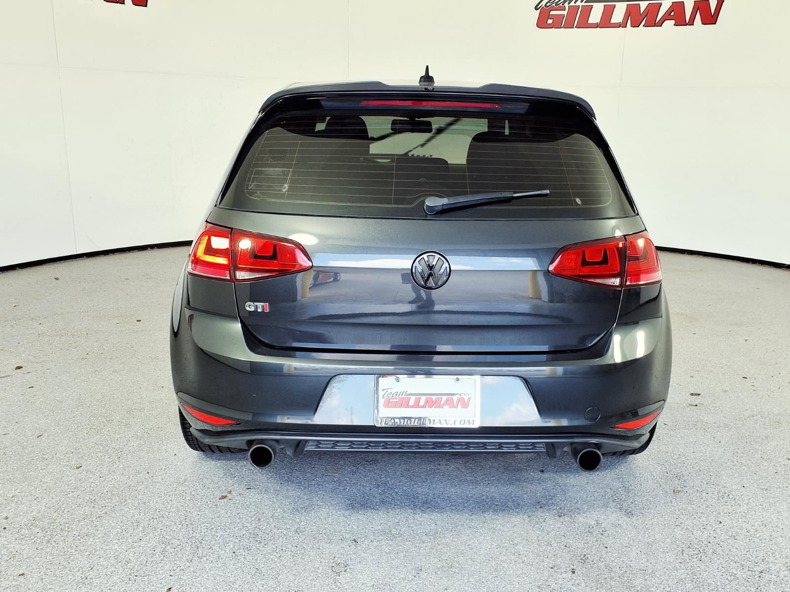 Used 2017 Volkswagen GTI S image 10