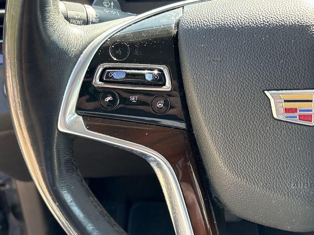 Used 2018 Cadillac Escalade 2WD image 18
