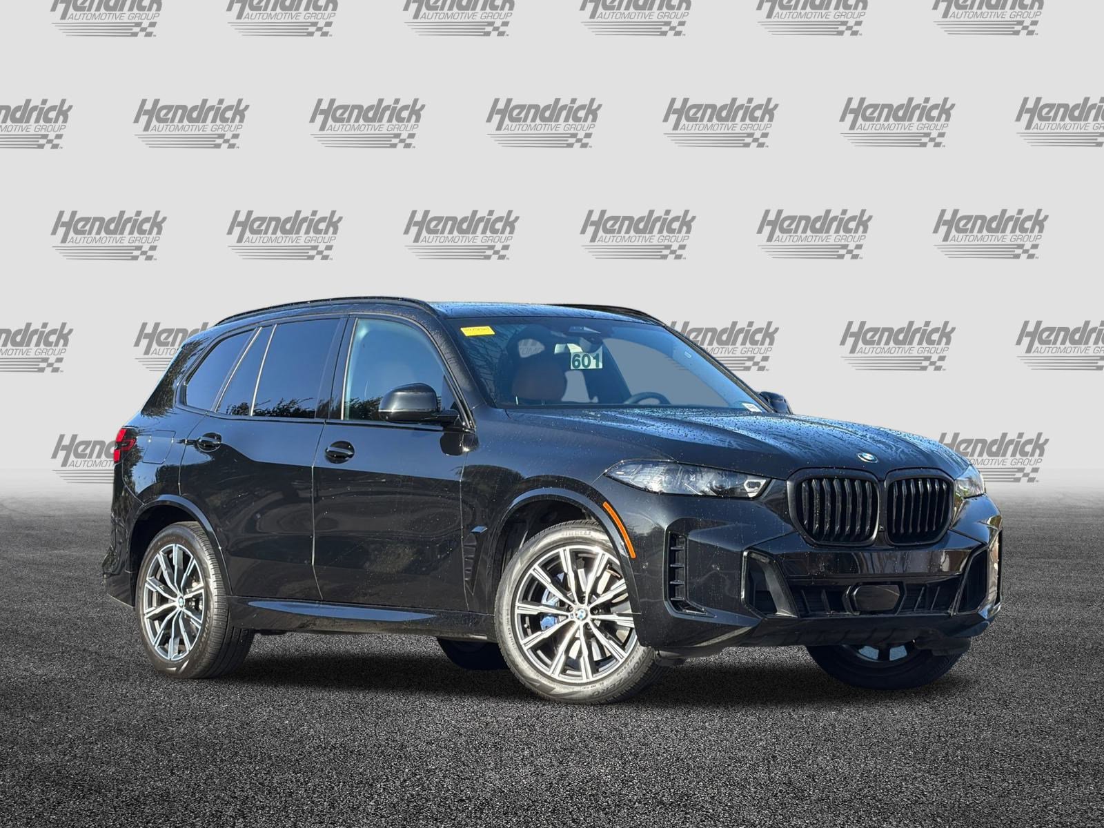 Certified 2024 BMW X5 xDrive40i w/ M Sport Package image 2