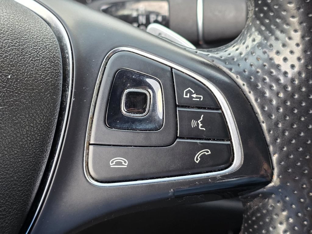 Used 2017 Mercedes-Benz E 300 image 24