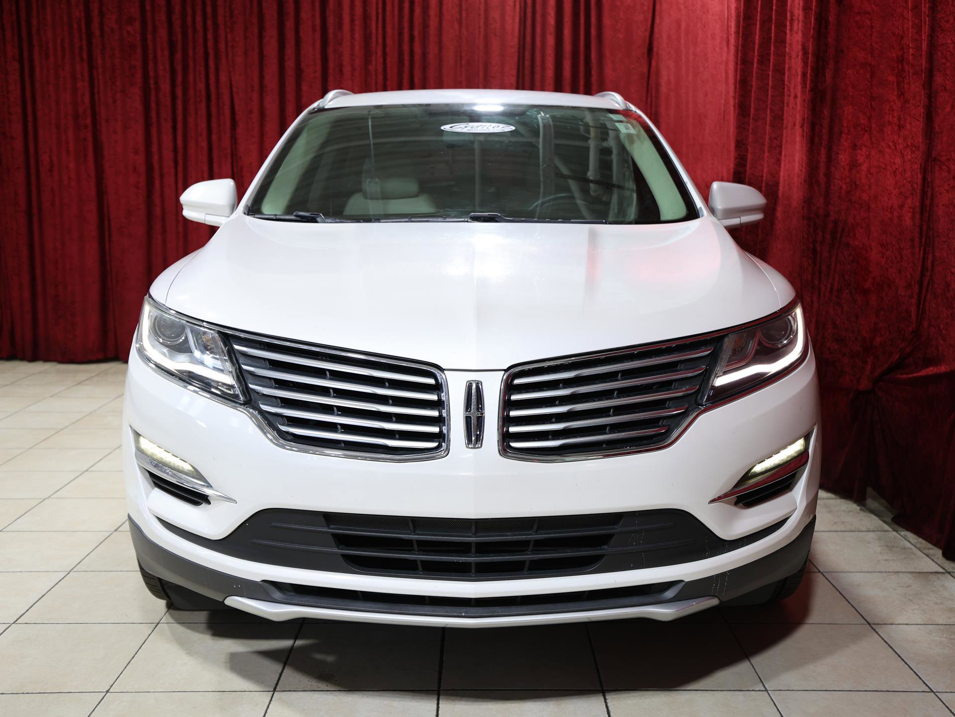 Used 2017 Lincoln MKC Premiere image 9