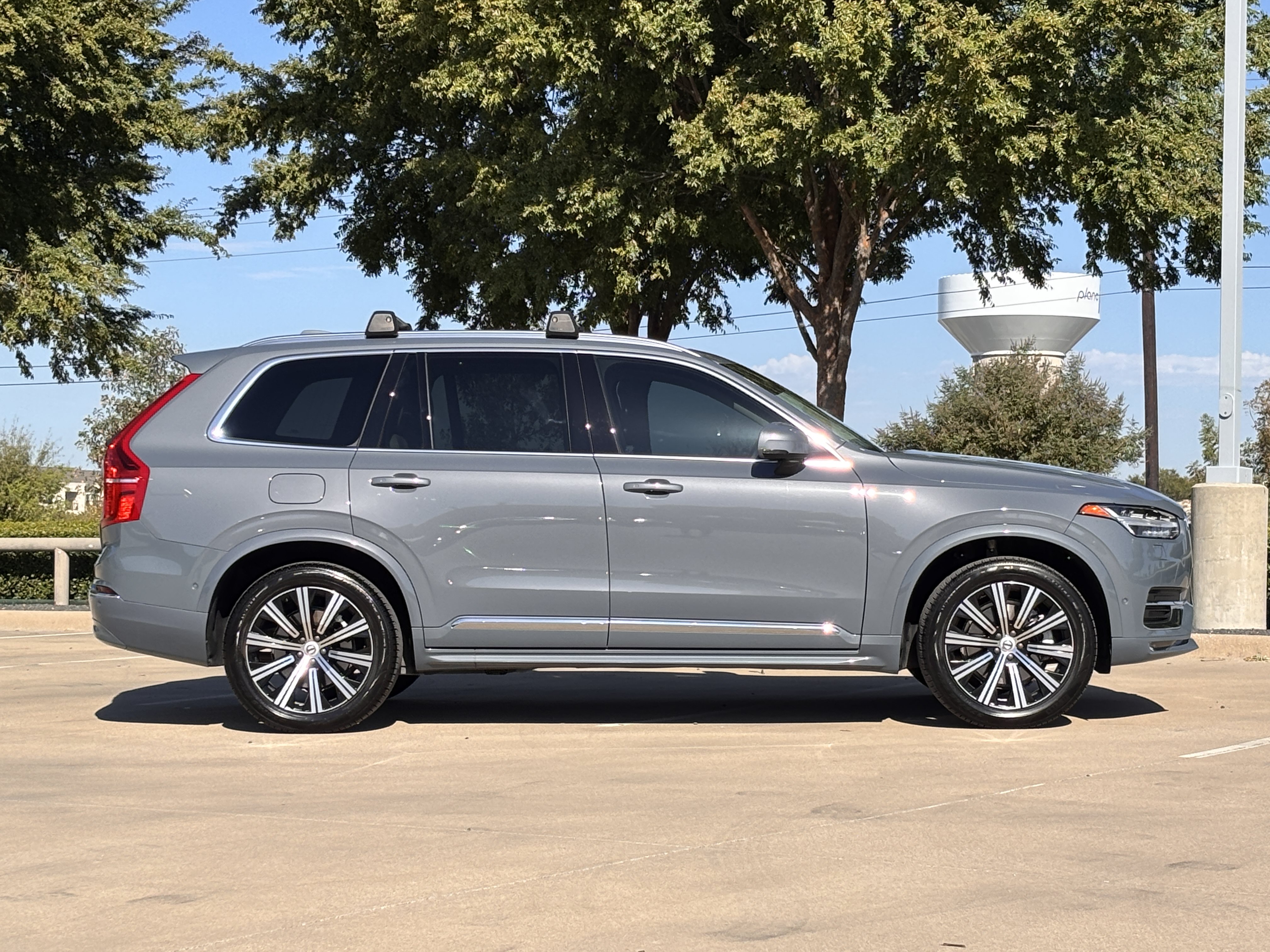 Used 2023 Volvo XC90 B6 Plus w/ Protection Package Premier AWD/4WD image 6
