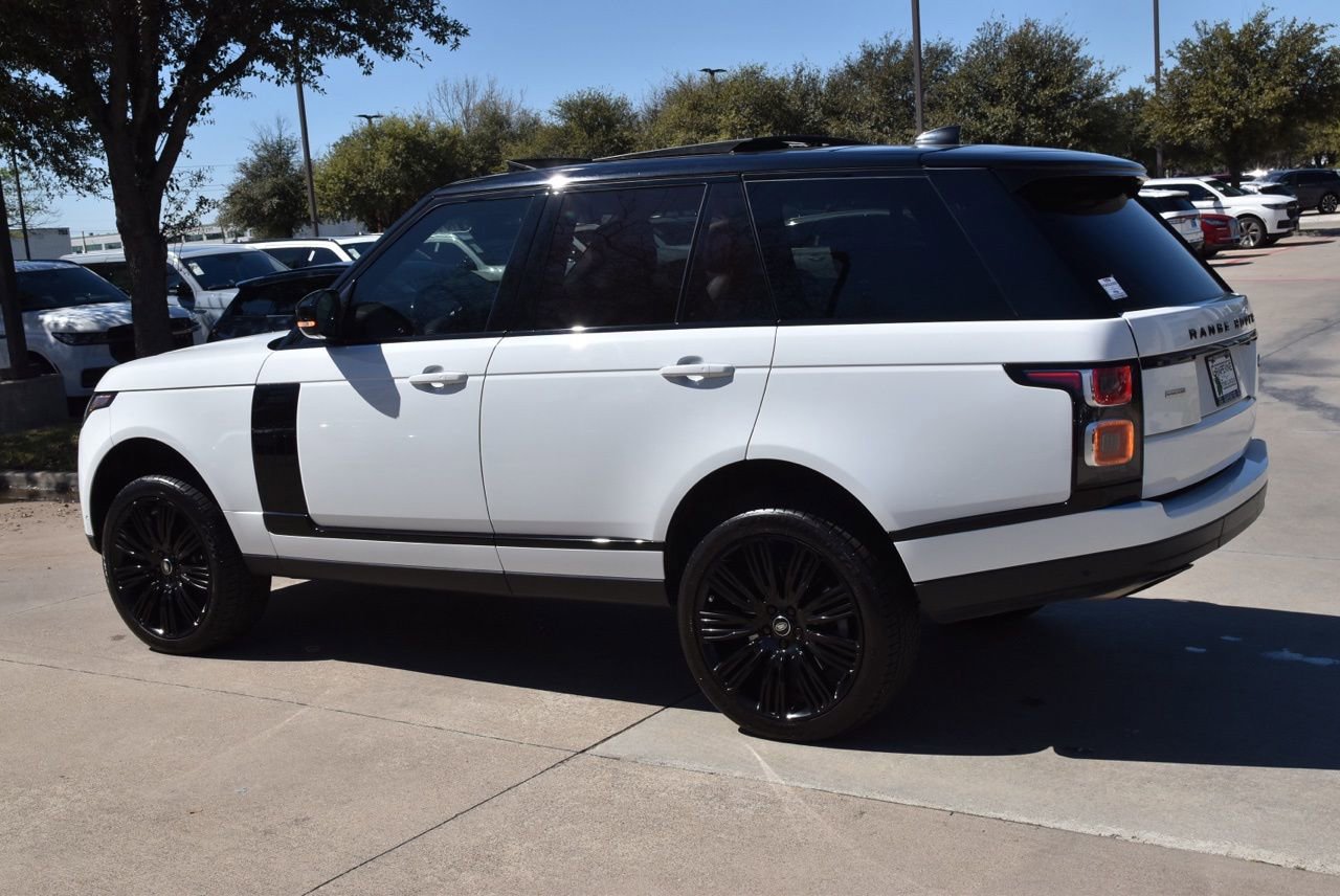 Used 2019 Land Rover Range Rover Supercharged image 11