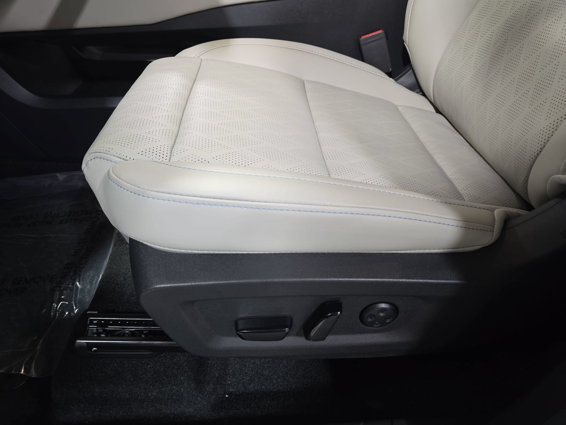 New 2026 Nissan Murano Platinum w/ Cargo Package AWD/4WD image 28