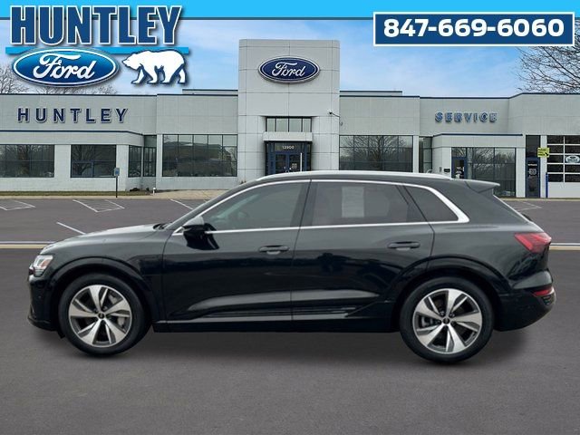 Used 2024 Audi Q8 e-tron Premium Plus w/ Premium Plus Package AWD/4WD image 7
