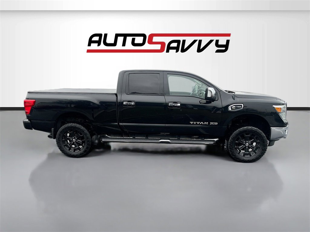 Used 2016 Nissan Titan SL image 8