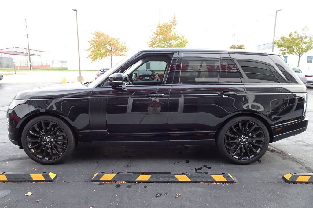 Used 2020 Land Rover Range Rover image 5