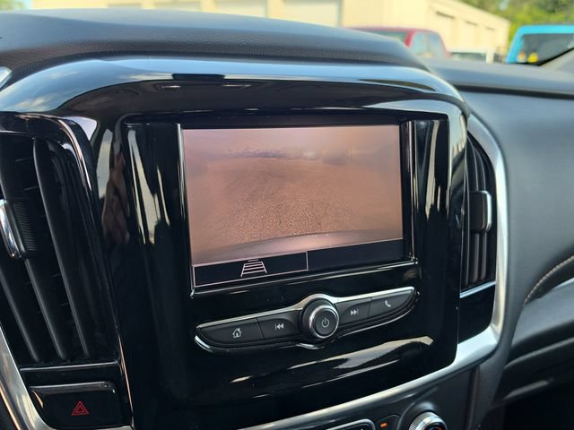 Used 2020 Chevrolet Traverse LS FWD image 25