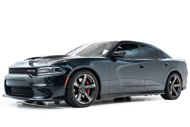 Used 2018 Dodge Charger SRT Hellcat w/ Harman/Kardon Audio Group RWD image 7