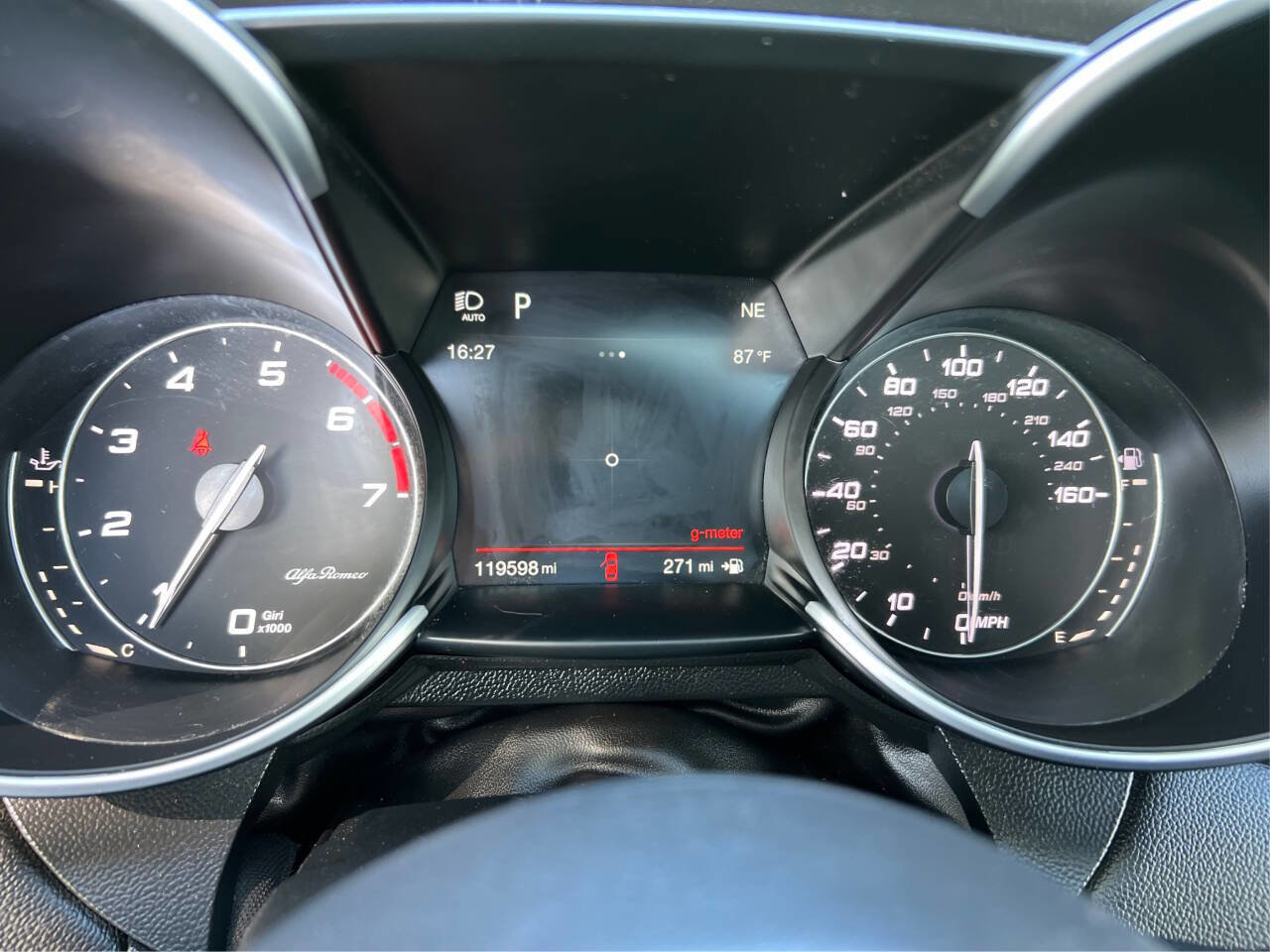 Used 2018 Alfa Romeo Giulia Ti w/ Quick Order Package 22X Lusso image 14