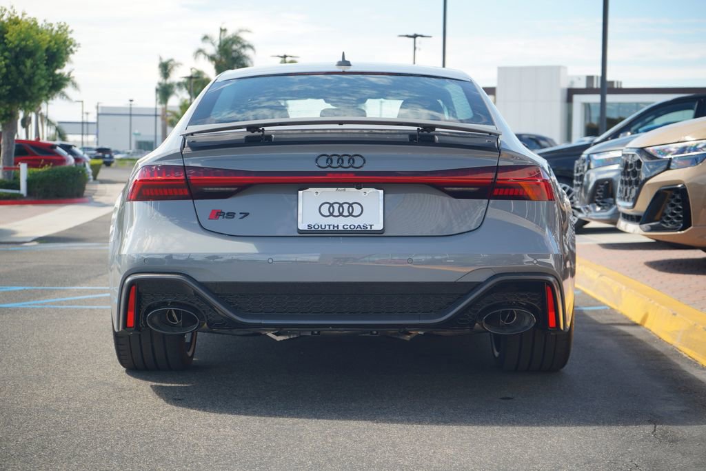New 2026 Audi RS 7 Performance image 4
