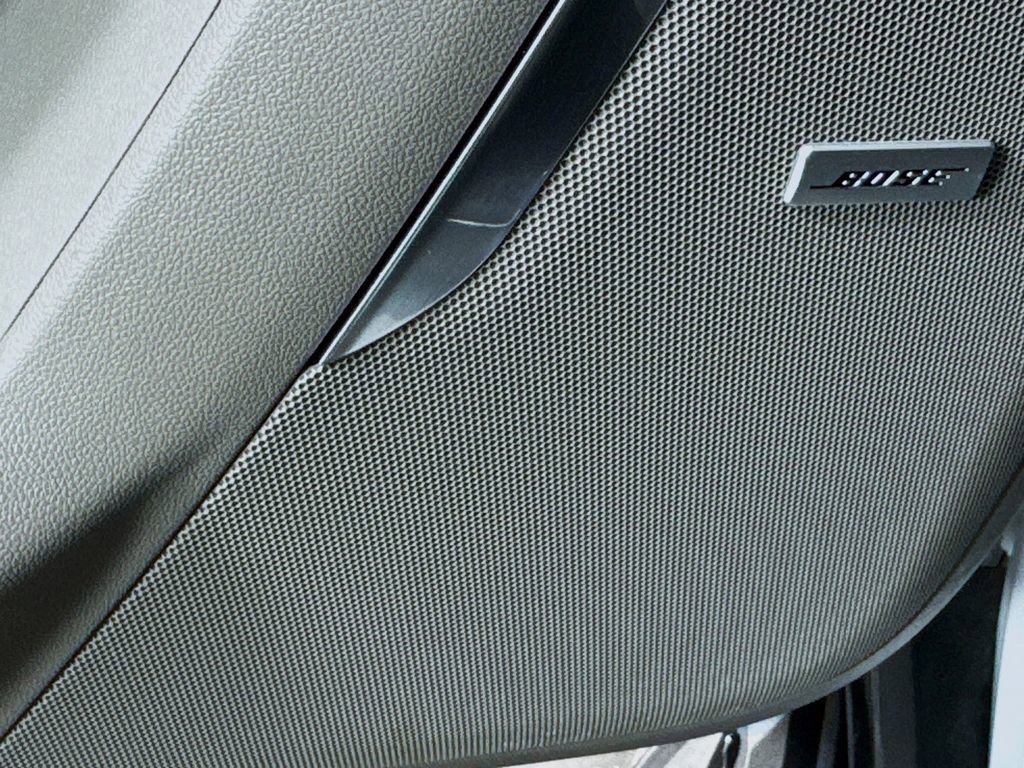 Used 2025 GMC Yukon Elevation w/ LPO, Floor Liner Package AWD/4WD image 22