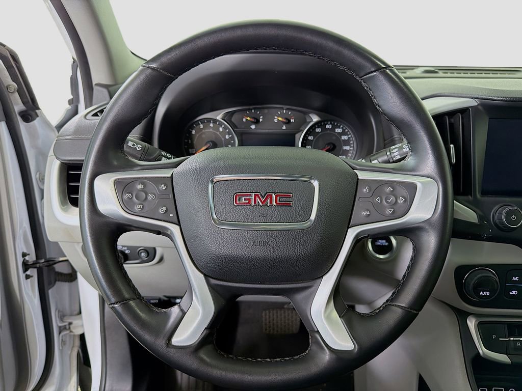Used 2024 GMC Terrain SLT image 14