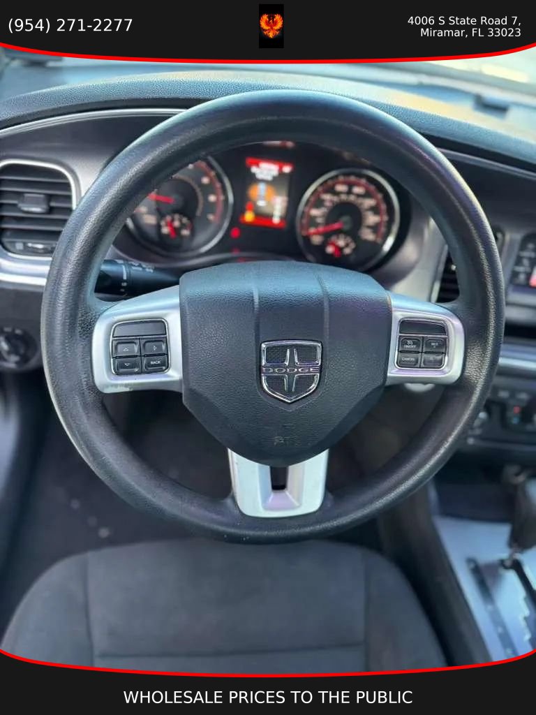 Used 2014 Dodge Charger SE RWD image 11