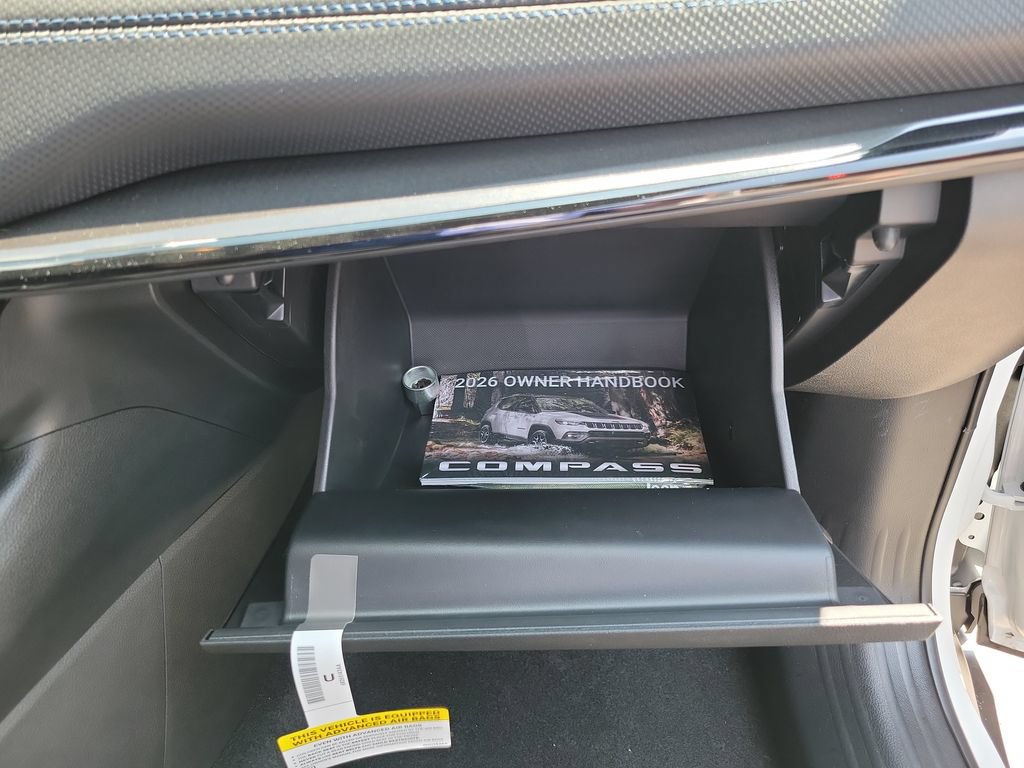 New 2026 Jeep Compass Latitude AWD/4WD image 38