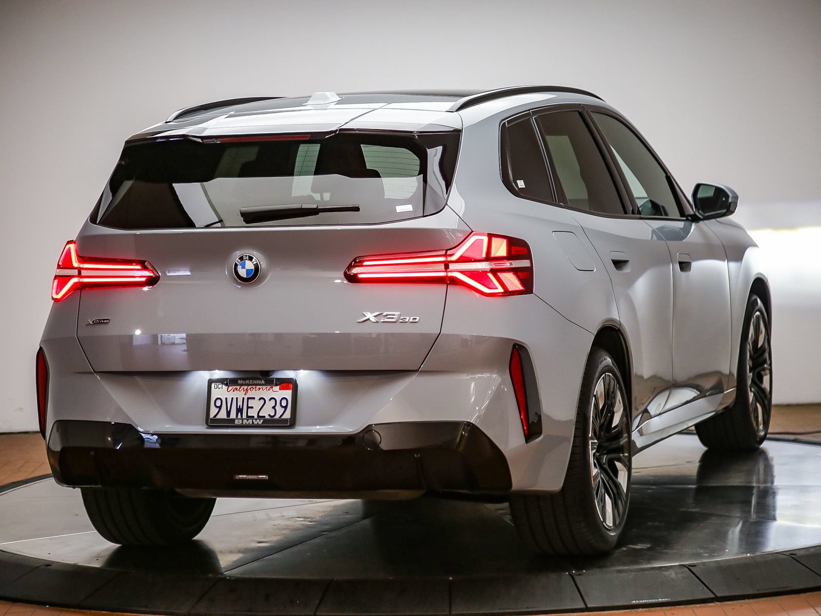 Used 2026 BMW X3 xDrive30i w/ Premium Package AWD/4WD image 5