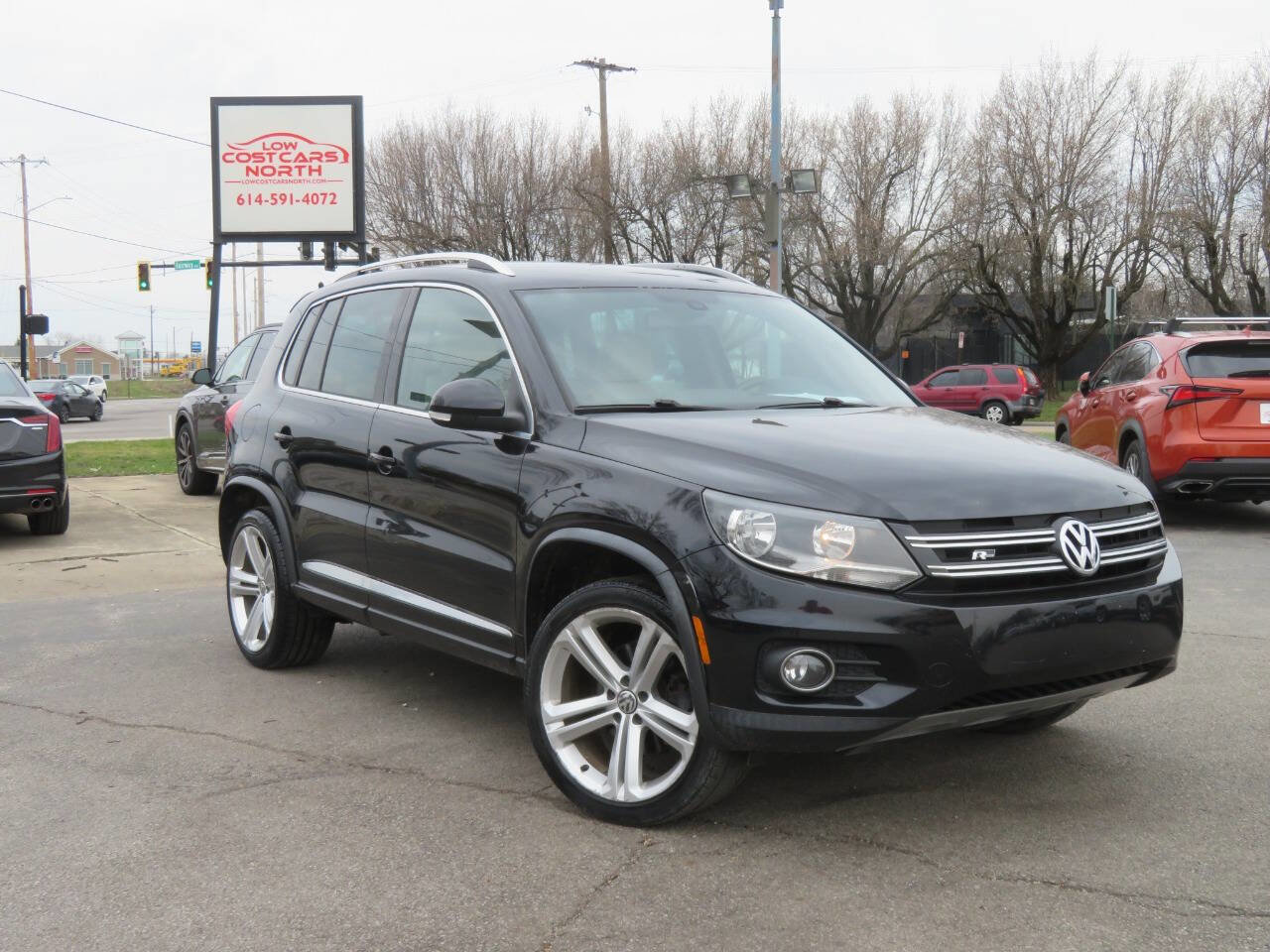Used 2016 Volkswagen Tiguan R-Line image 1