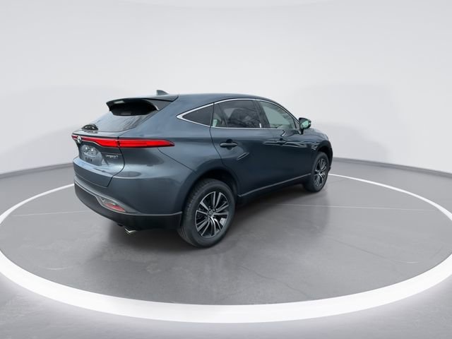 Used 2022 Toyota Venza LE image 8