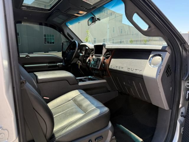 Used 2014 Ford F250 Lariat w/ Lariat Ultimate Package AWD/4WD image 21
