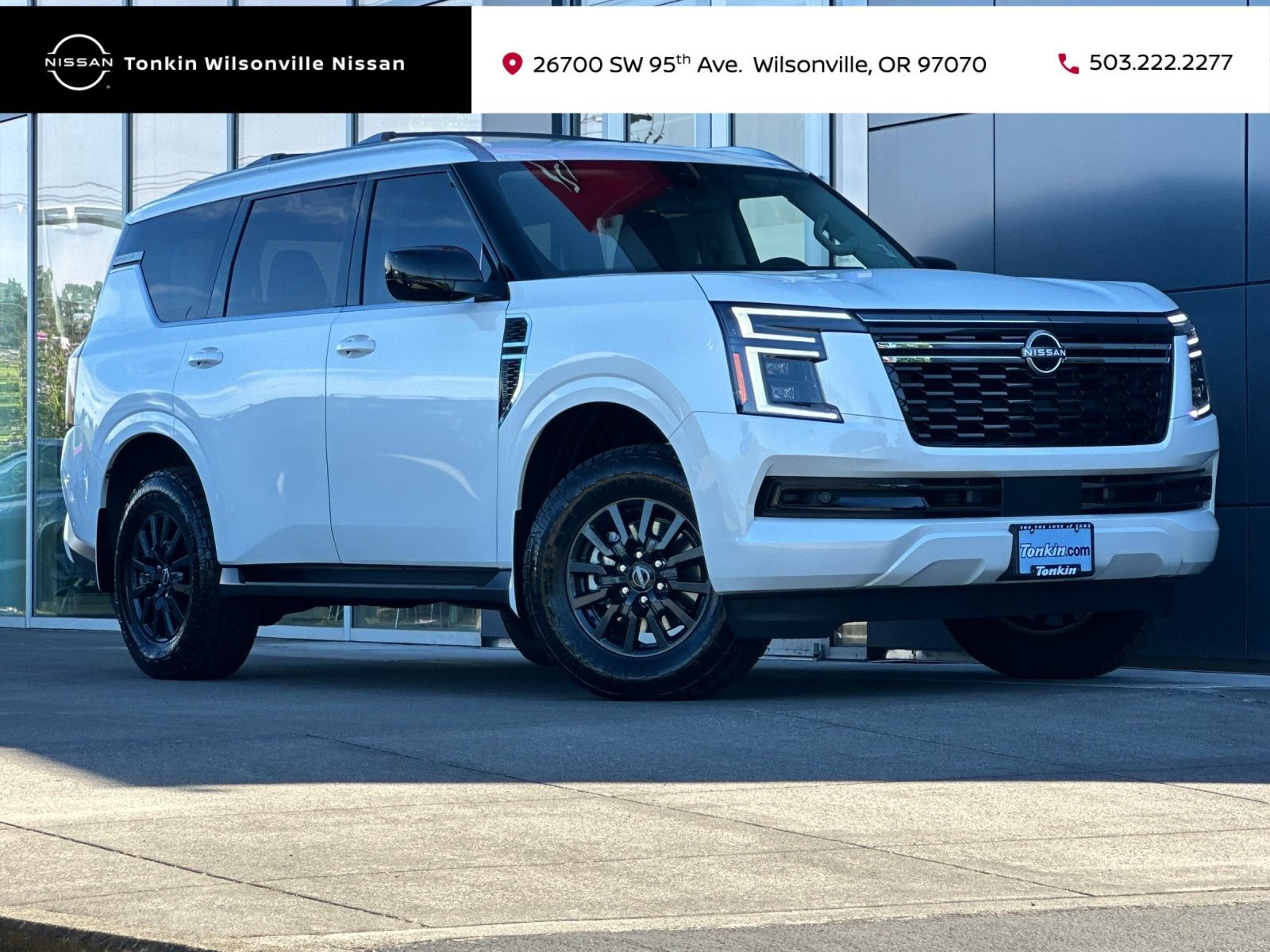 Used 2025 Nissan Armada SV AWD/4WD image 1
