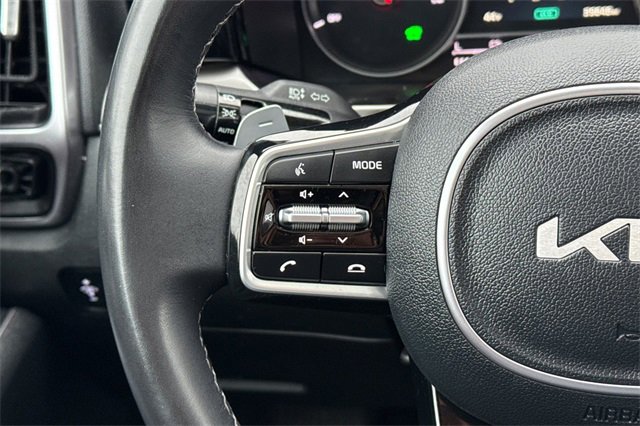 Certified 2023 Kia Sorento EX w/ Panoramic Sunroof Package image 34