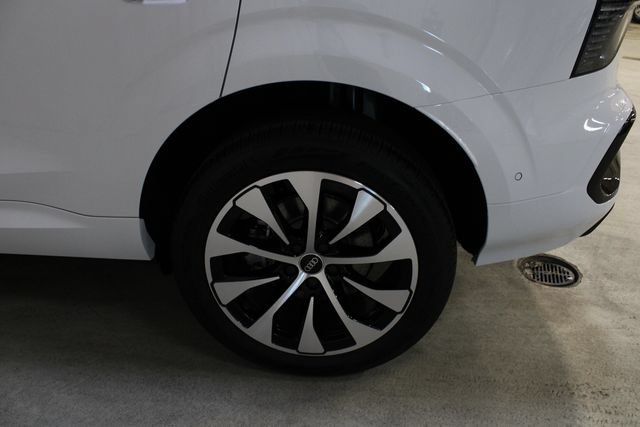 New 2026 Audi Q3 quattro 2.0T AWD/4WD image 30