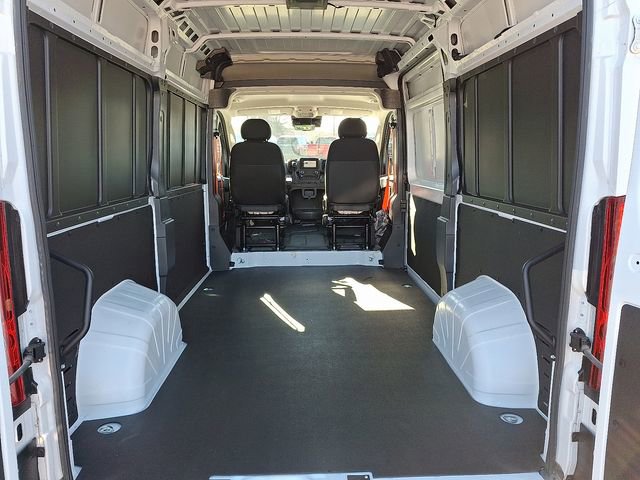 Used 2024 RAM ProMaster 2500 w/ Safety Group FWD image 22