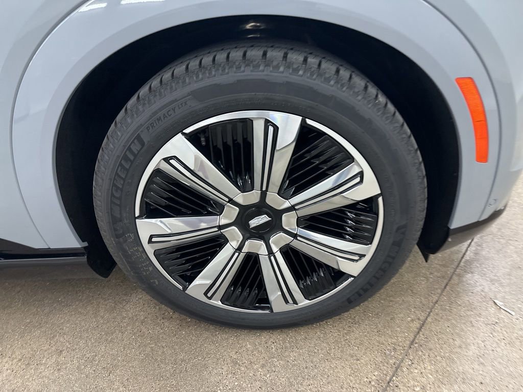 New 2026 Cadillac Escalade IQL Luxury image 13