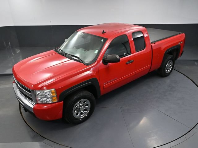 Used 2011 Chevrolet Silverado 1500 LS AWD/4WD image 45