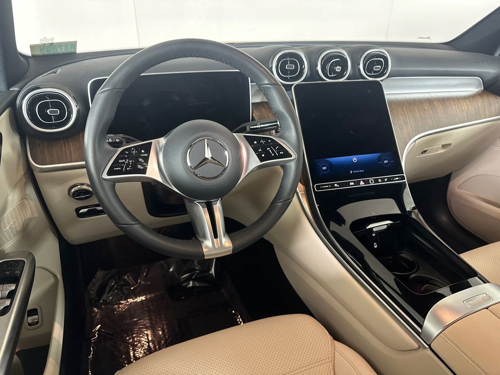 Certified 2026 Mercedes-Benz GLC 300 4MATIC image 25