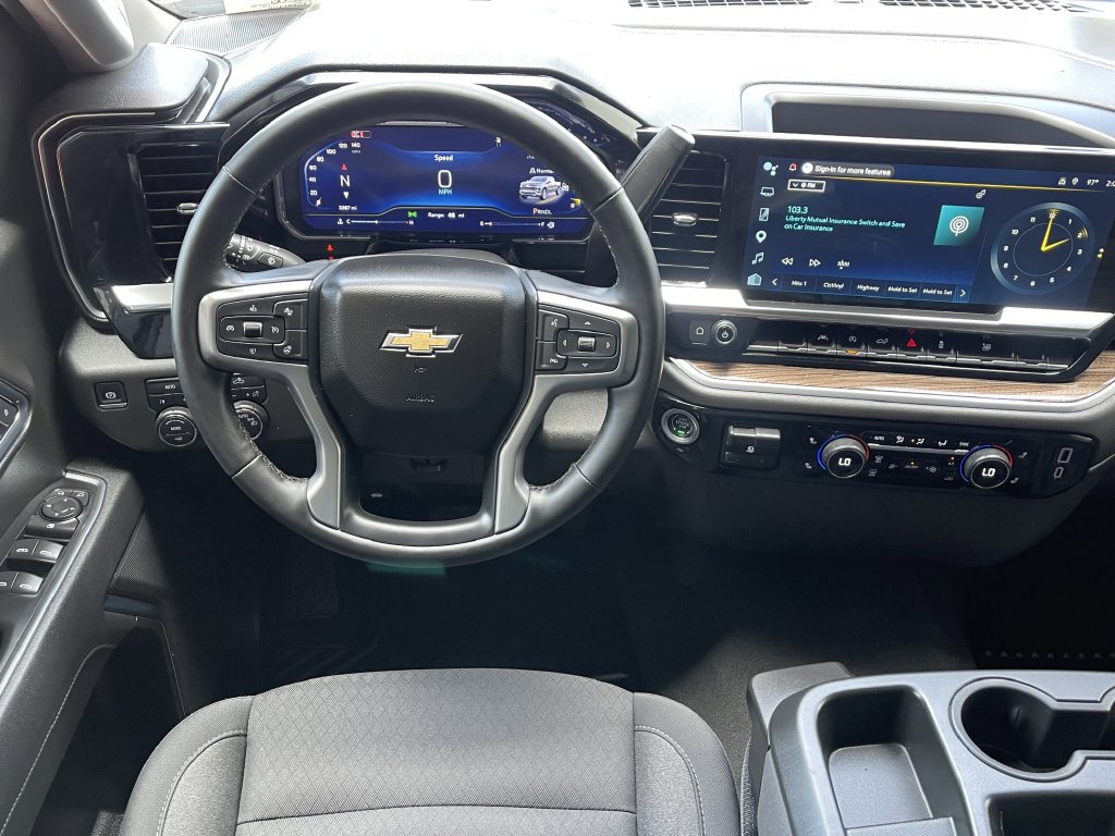 Used 2025 Chevrolet Silverado 1500 LT AWD/4WD image 12