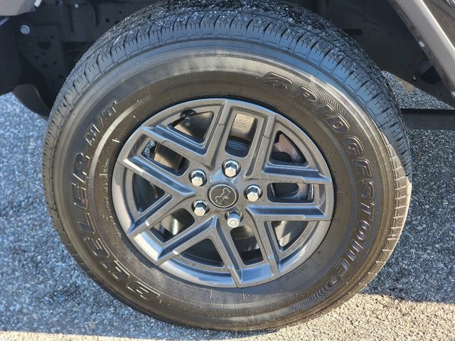 Used 2024 Jeep Gladiator Sport image 18