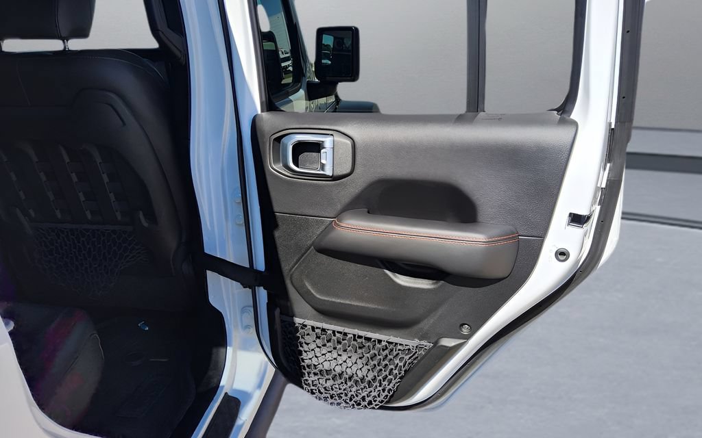 Used 2023 Jeep Gladiator Mojave w/ LED Lighting Group AWD/4WD image 38