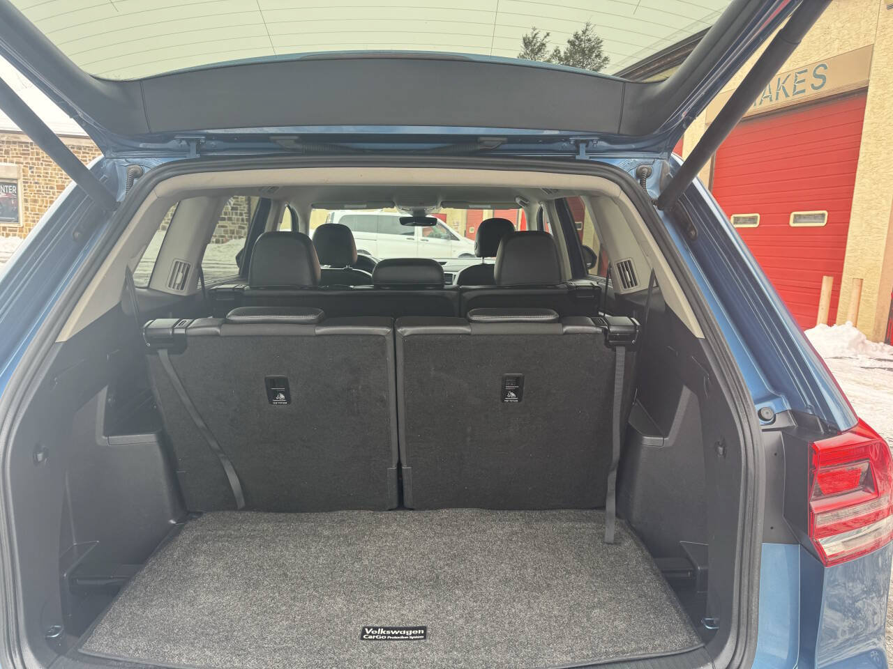 Used 2019 Volkswagen Atlas SE w/ Towing Package AWD/4WD image 16
