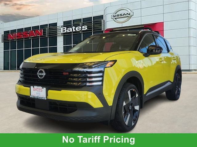 New 2025 Nissan Kicks SR FWD image 2