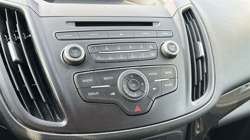 Used 2018 Ford Escape SE w/ SE Sport Appearance Package image 20