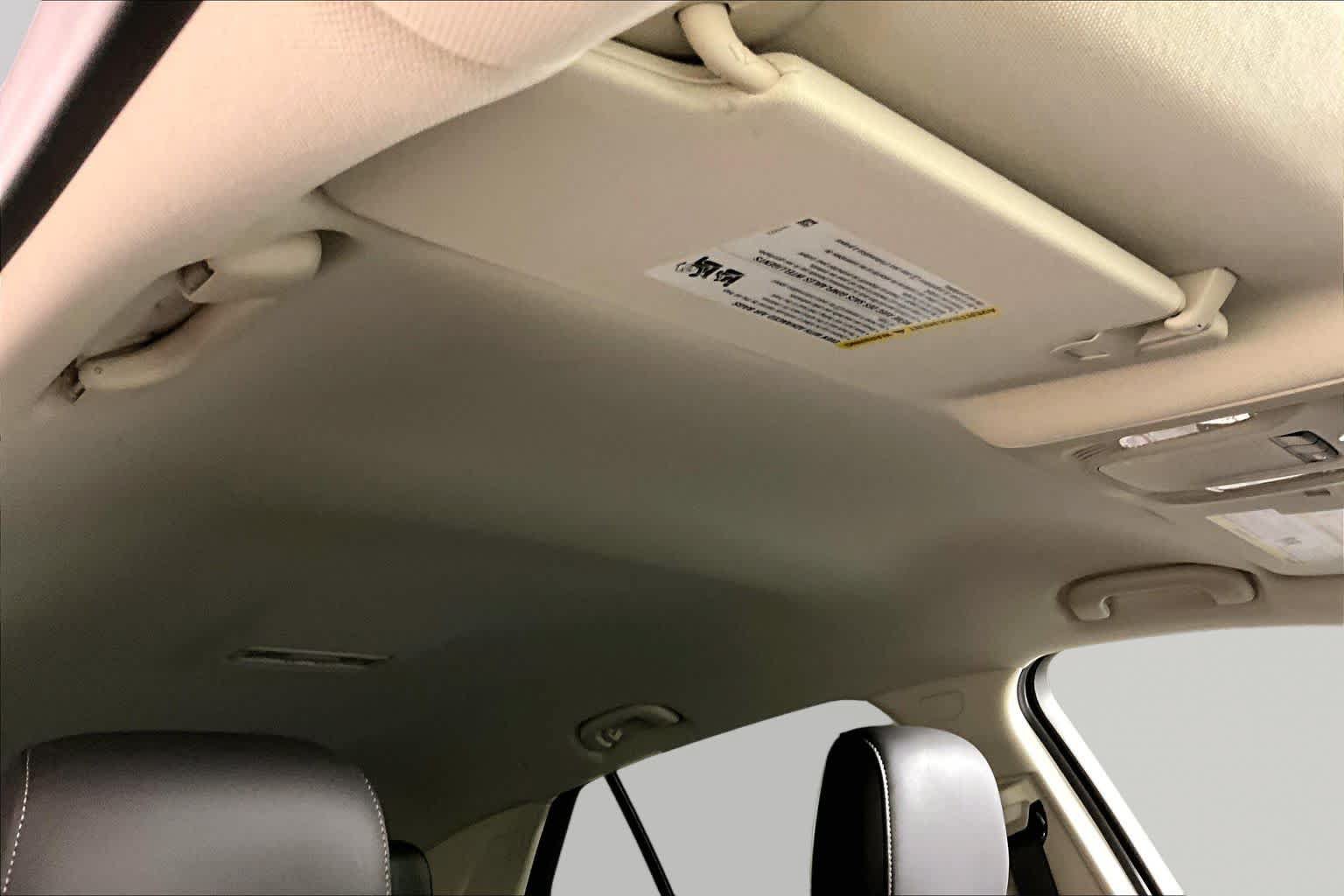 Certified 2023 Buick Envision Essence FWD image 13