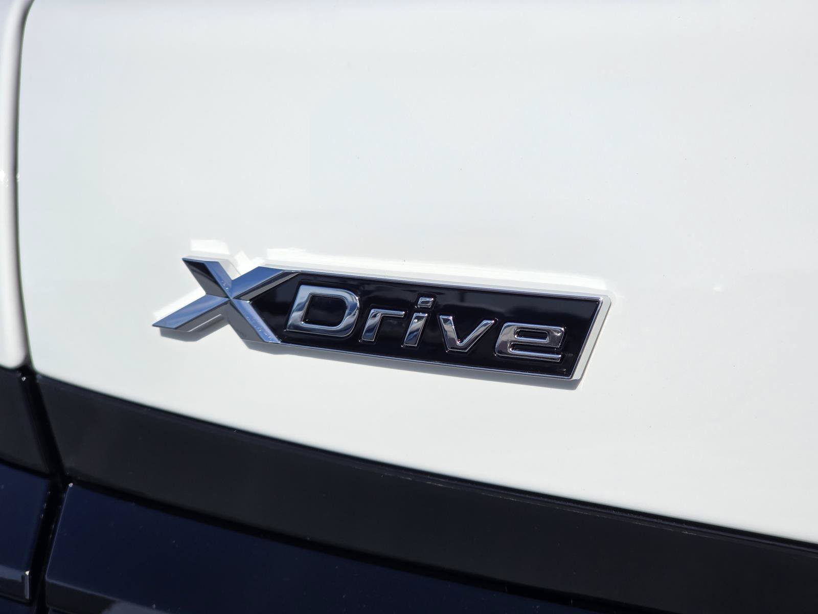 New 2026 BMW 750e xDrive AWD/4WD image 6