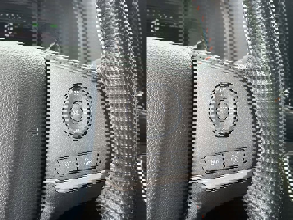 Used 2023 Honda Passport TrailSport image 32