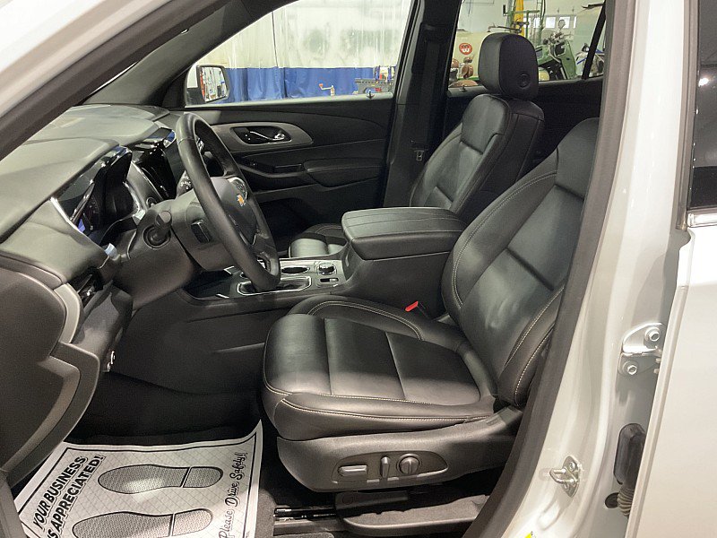 Used 2023 Chevrolet Traverse LT AWD/4WD image 22
